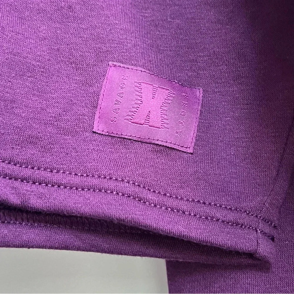 NEW Savage X Fenty Essential Fleece Scope Logo Cropped Hoodie Late night Purple - Picture 6 of 13